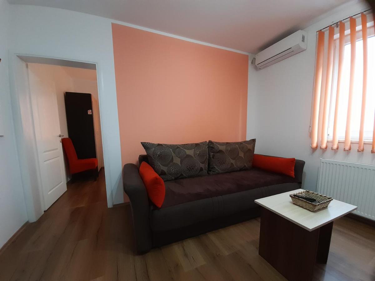 Kety Apartments Kragujevac Exterior photo