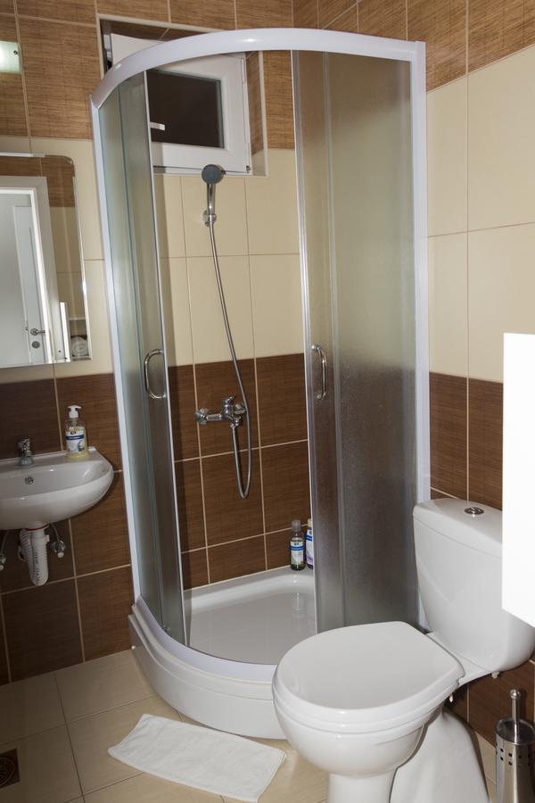 Kety Apartments Kragujevac Exterior photo